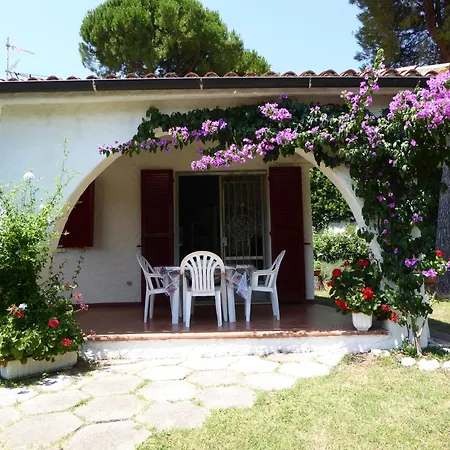 197 - A Schiera Trilocale Al Taunus, Con Portico E Ampio Giardino Di Mq 400 - Climatizzata Inclusa Appartement *