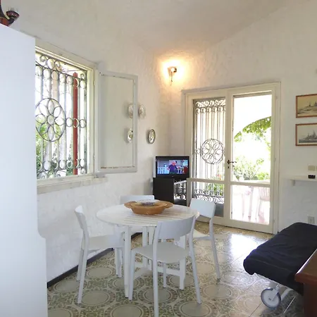 197 - A Schiera Trilocale Al Taunus, Con Portico E Ampio Giardino Di Mq 400 - Climatizzata Apartment Numana