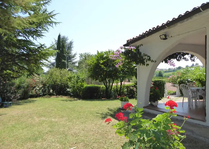 197 - A Schiera Trilocale Al Taunus, Con Portico E Ampio Giardino Di Mq 400 - Climatizzata Διαμέρισμα *