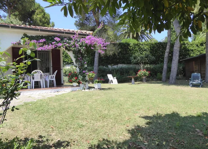 197 - A Schiera Trilocale Al Taunus, Con Portico E Ampio Giardino Di Mq 400 - Climatizzata Διαμέρισμα *